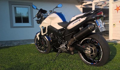 F800RS_04.jpg