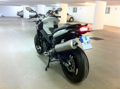 F800R_2xx.jpg