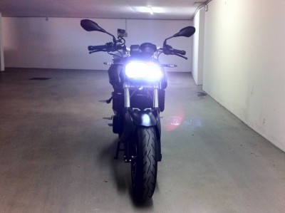 F800R_4xx.jpg