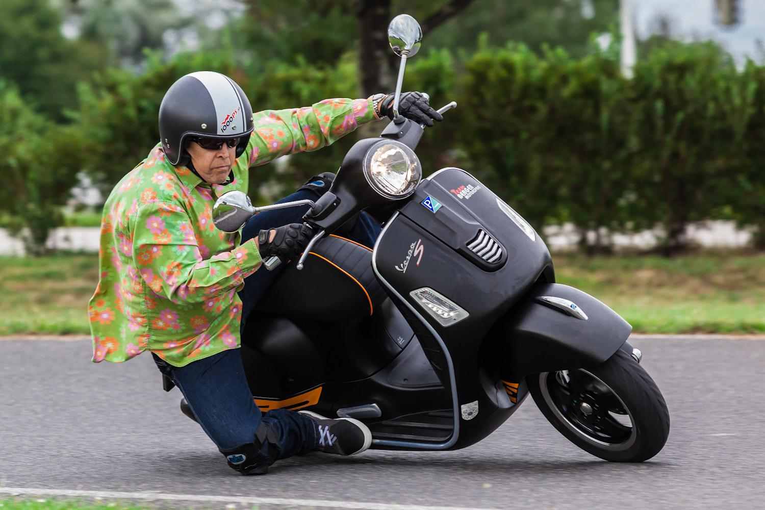 vespa-gts-300-berger-motorsport-16.jpg