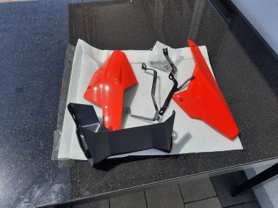 21_f900_MSpoiler3[1].gif