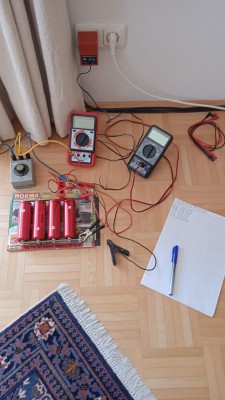 Rote Headways 2.jpg (153.72 KiB) 17565-mal betrachtet Rote Headways 2.jpg